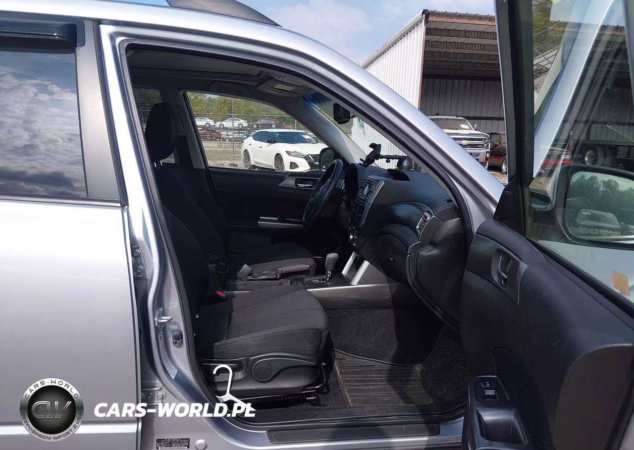 2012 Subaru Forester 2.5X Premium VIN:JF2SHBDC3CH403365 - 5