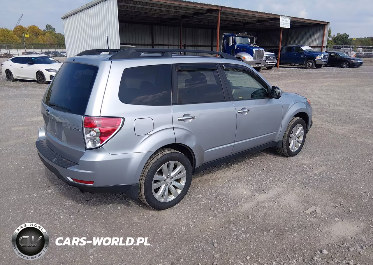 2012 Subaru Forester 2.5X Premium VIN:JF2SHBDC3CH403365 - 6