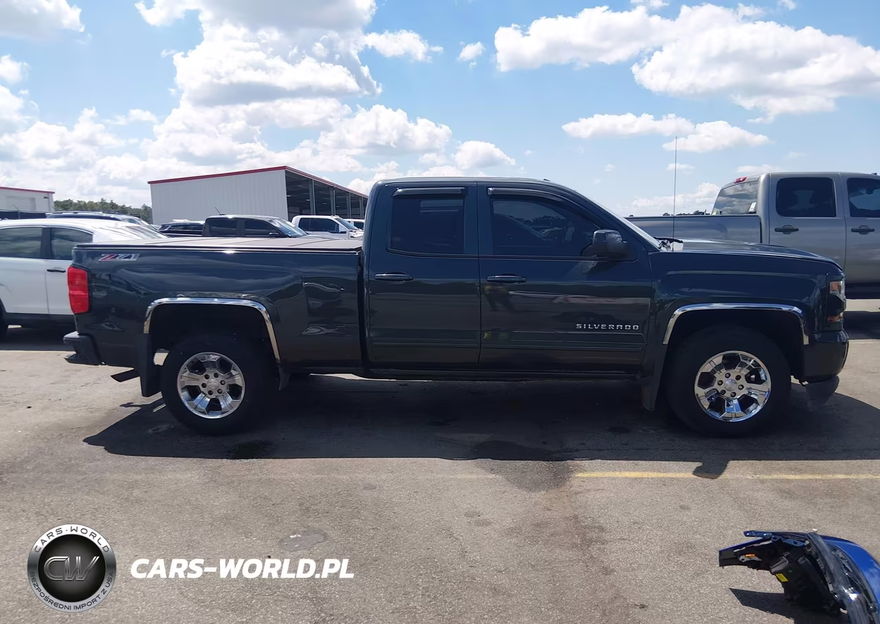 2017 Chevrolet Silverado 1500 2Lt VIN:1GCVKREC0HZ326802 - 14