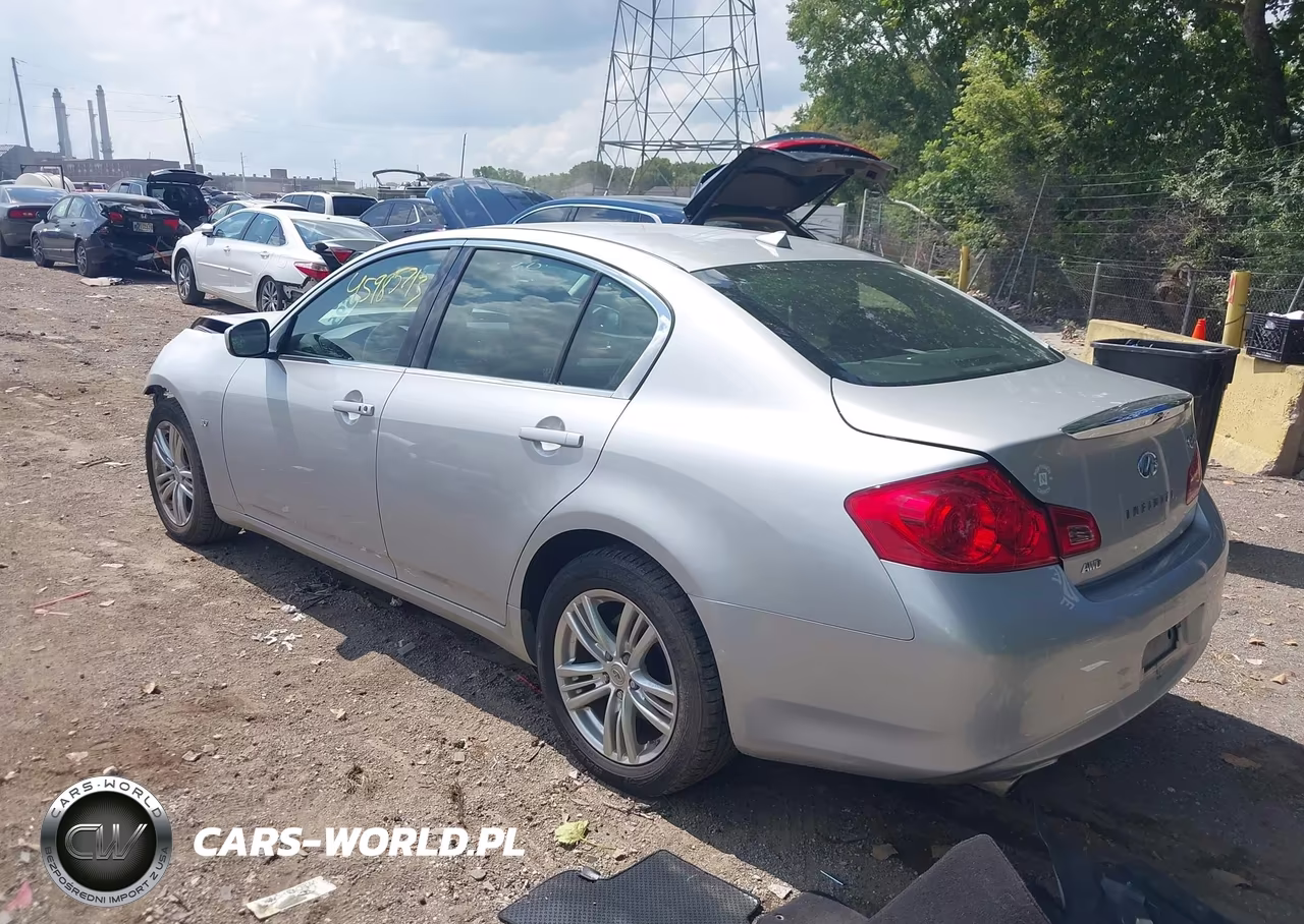 2015 Infiniti Q40 VIN:JN1CV6AR5FM524361 - 3