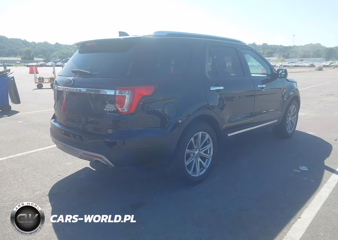 2017 Ford Explorer Limited VIN:1FM5K8F85HGC37349 - 4