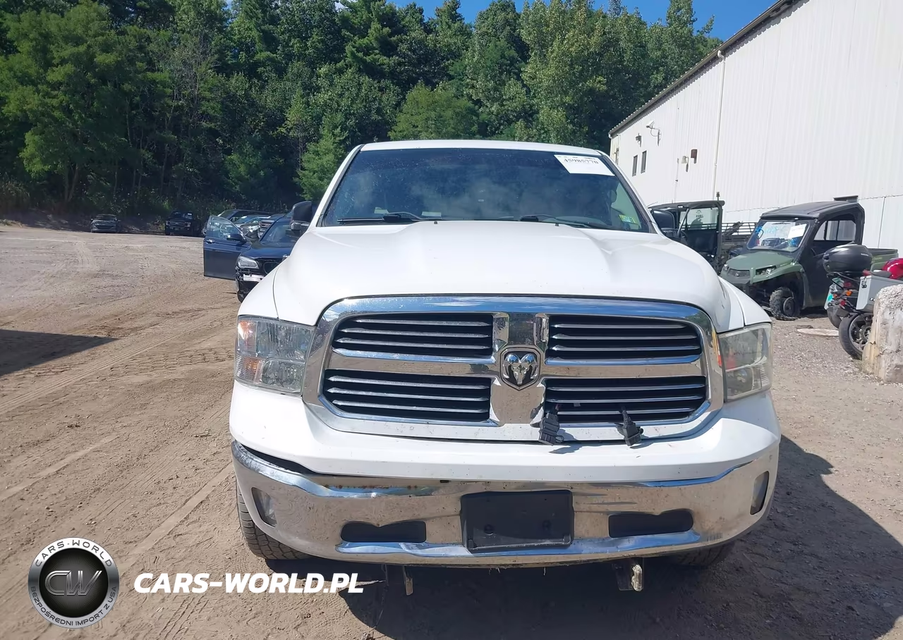 2015 Ram 1500 VIN:1C6RR7GT5FS611507 - 12