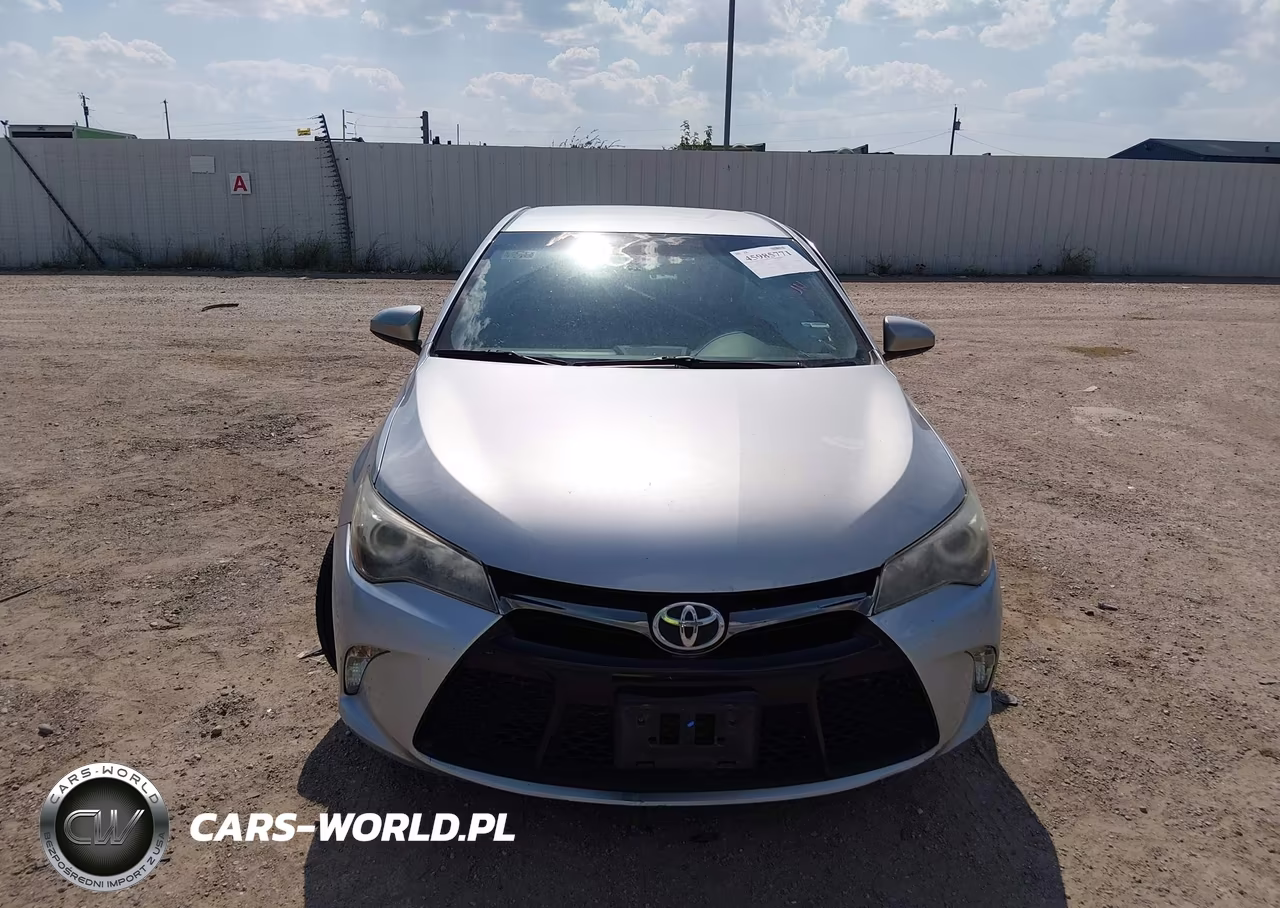 2016 Toyota Camry Se VIN:4T1BF1FK9GU569272 - 12
