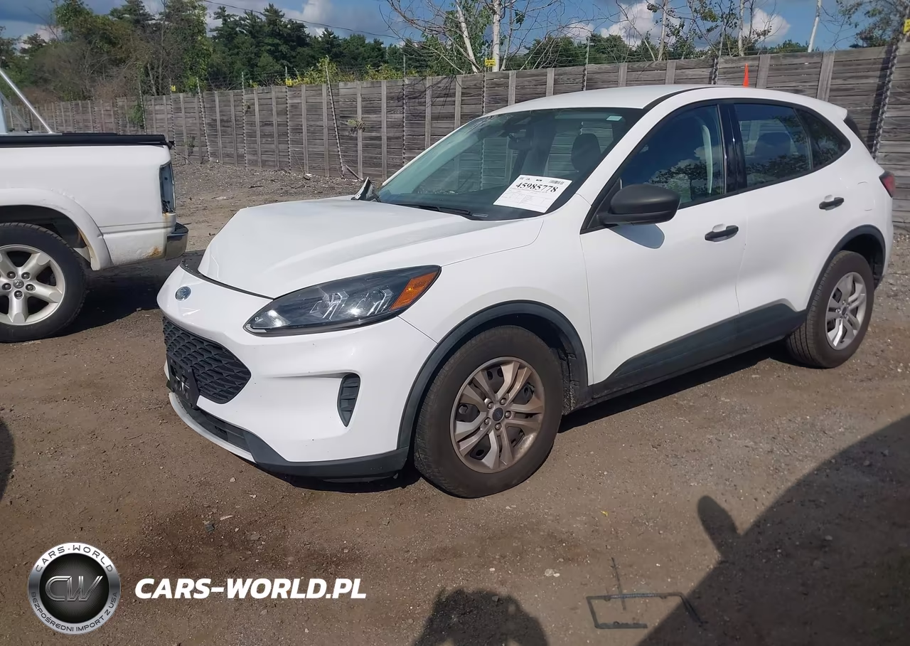 2021 Ford Escape S VIN:1FMCU0F64MUA04981 - 2