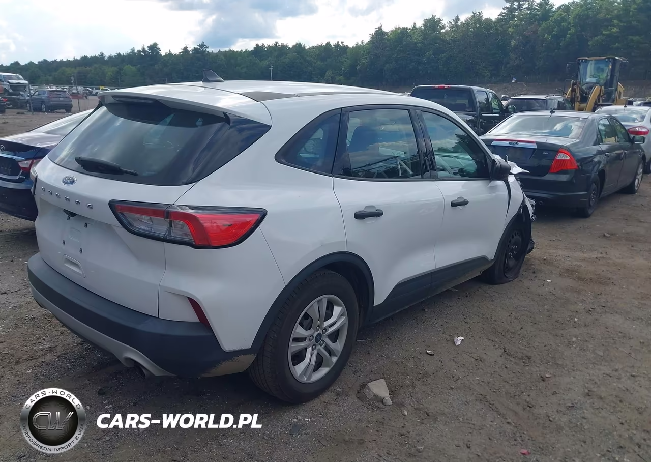 2021 Ford Escape S VIN:1FMCU0F64MUA04981 - 4