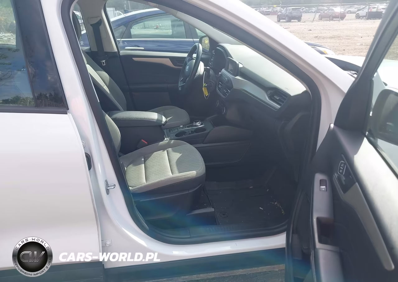 2021 Ford Escape S VIN:1FMCU0F64MUA04981 - 5