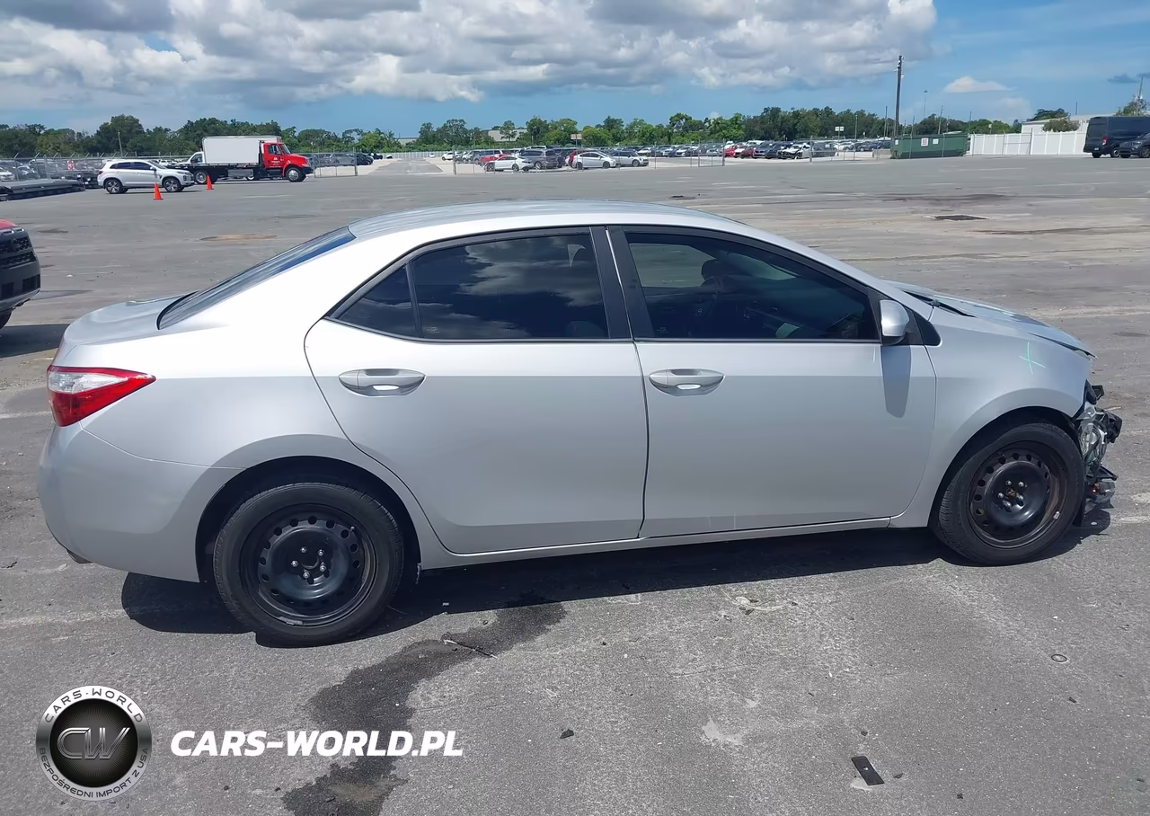 2016 Toyota Corolla Le VIN:2T1BURHE3GC599249 - 14