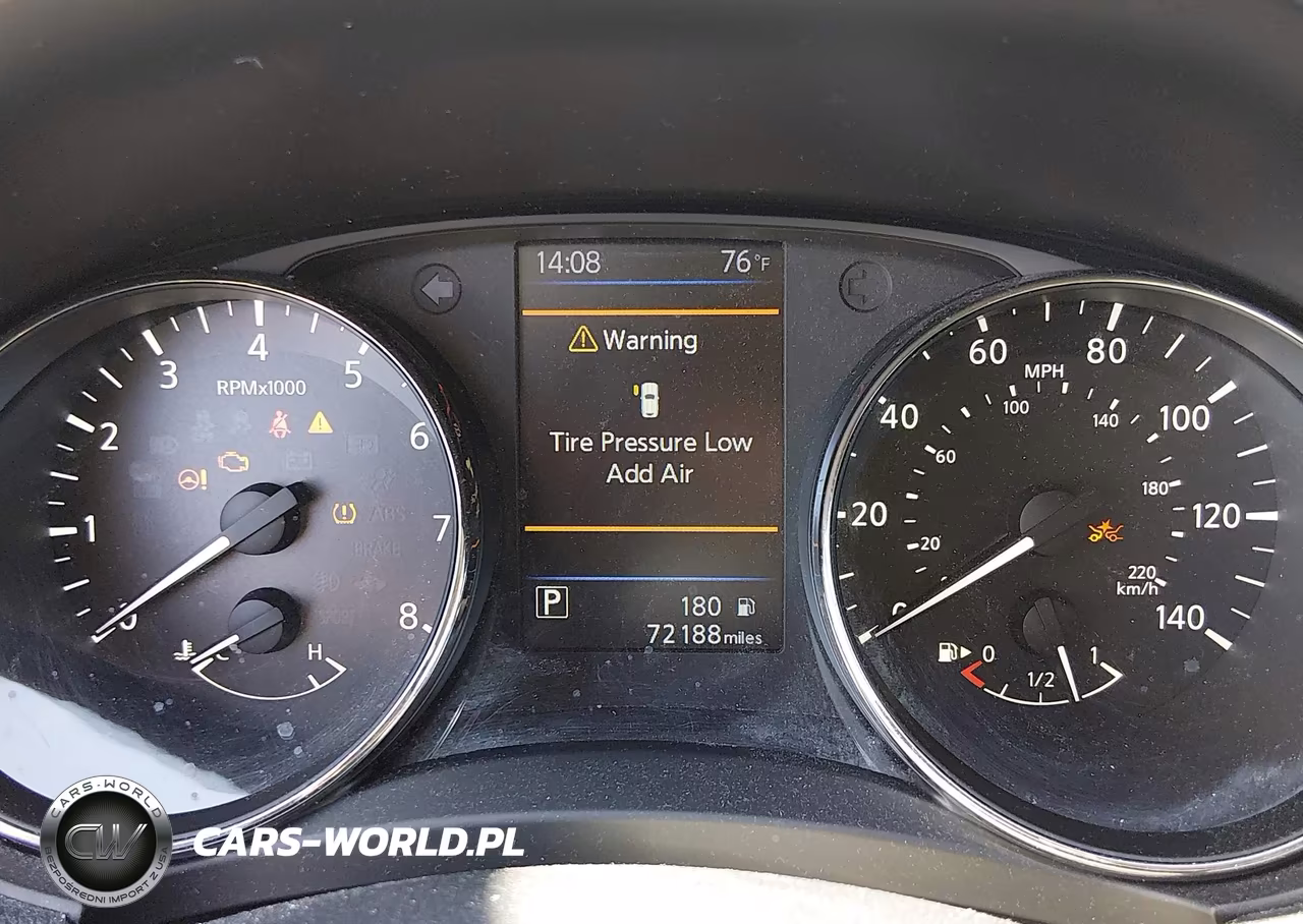 2019 Nissan Rogue S VIN:KNMAT2MV8KP505792 - 7