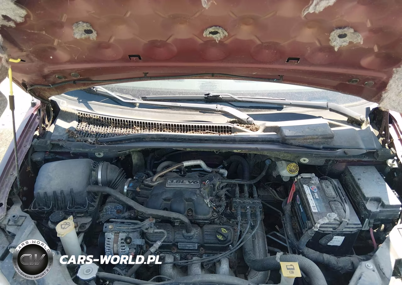 2008 Chrysler Town & Country Touring VIN:2A8HR54P98R663462 - 10