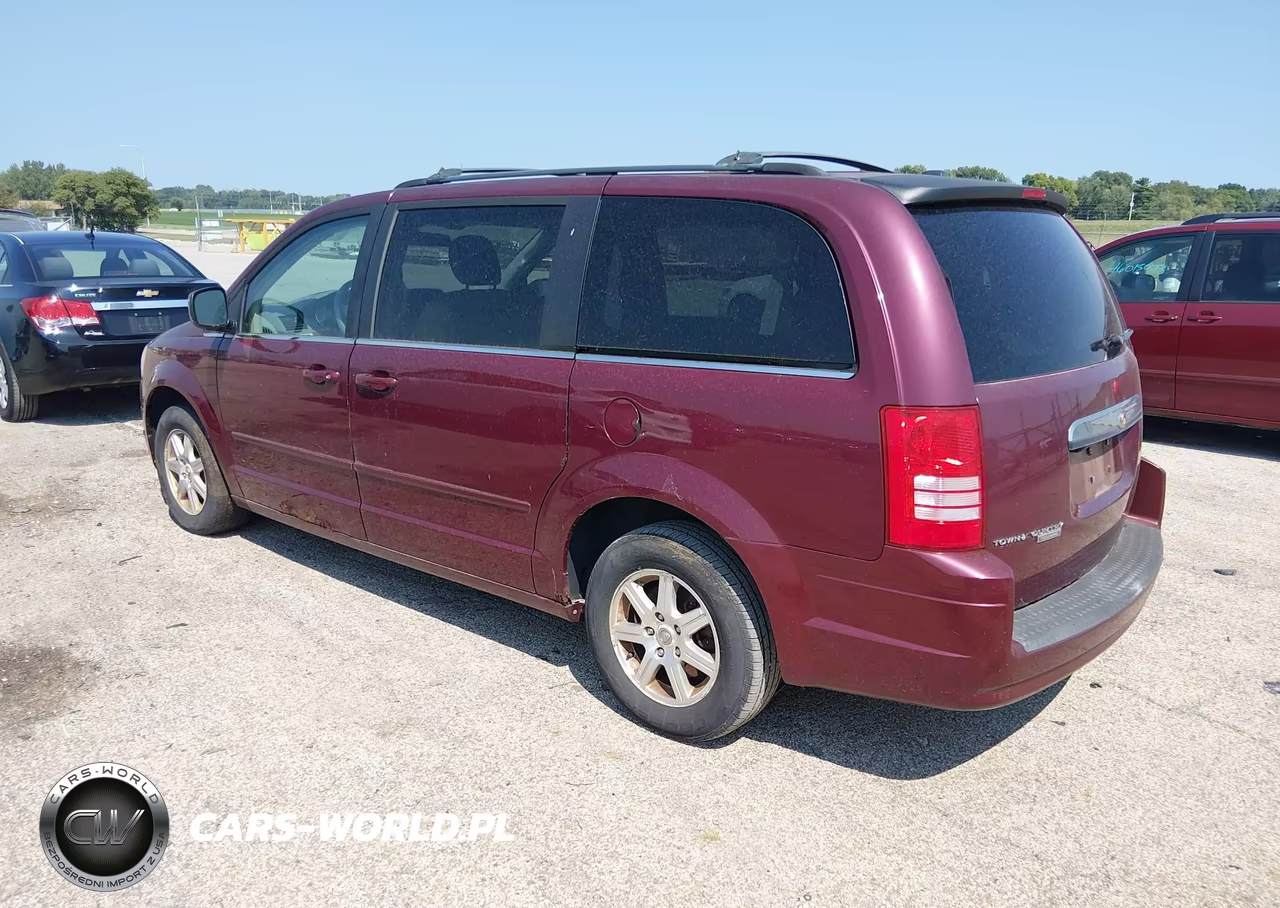 2008 Chrysler Town & Country Touring VIN:2A8HR54P98R663462 - 3