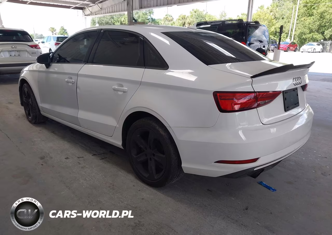 2017 Audi A3 2.0T Premium VIN:WAUB8GFFXH1057413 - 3