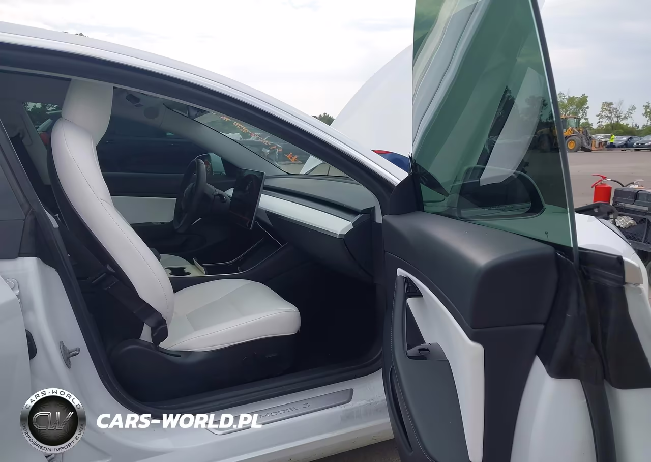 2020 Tesla Model 3 Long Range Dual Motor All-Wheel Drive VIN:5YJ3E1EB0LF720130 - 5