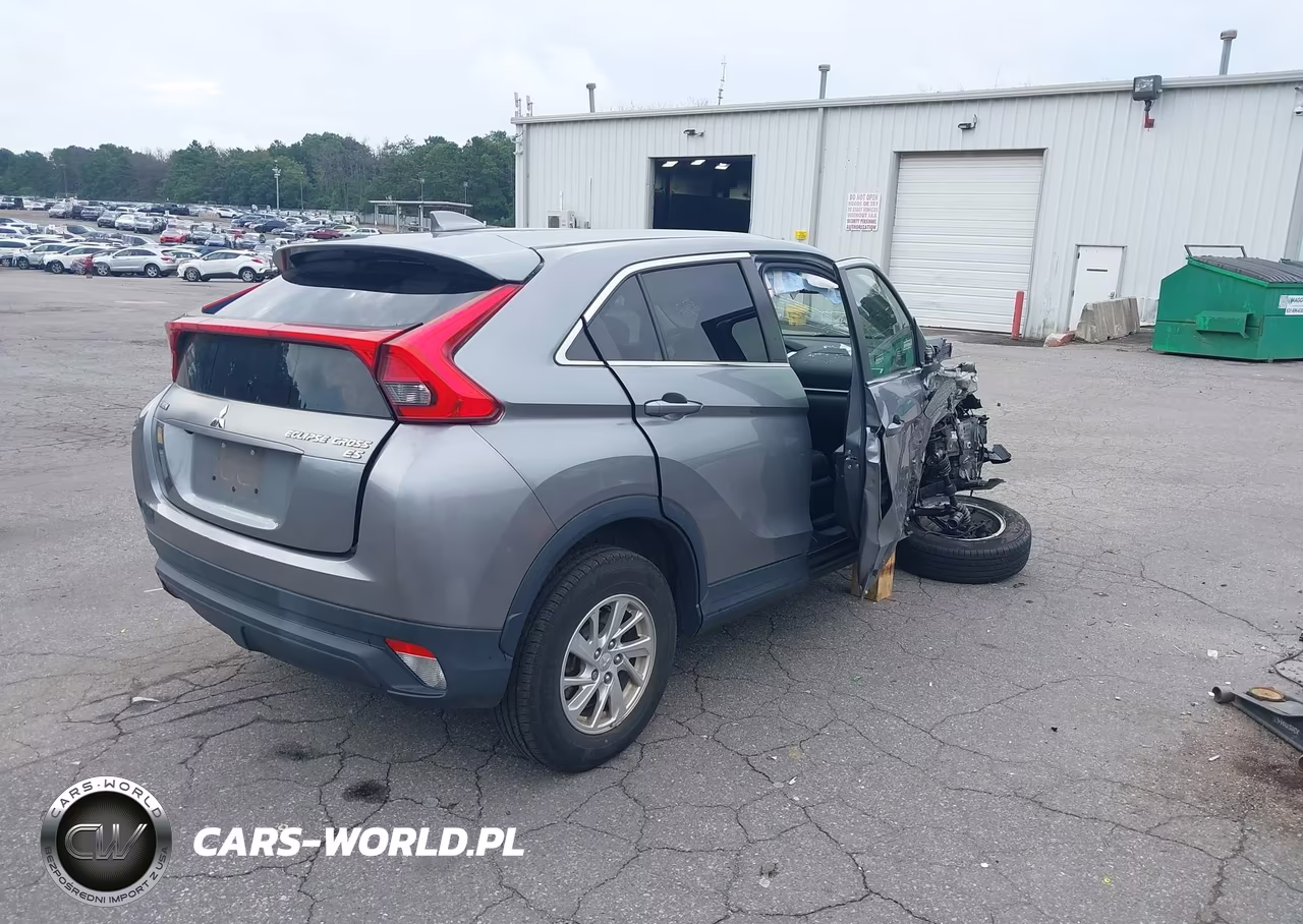 2018 Mitsubishi Eclipse Cross Es VIN:JA4AS3AA7JZ040459 - 4