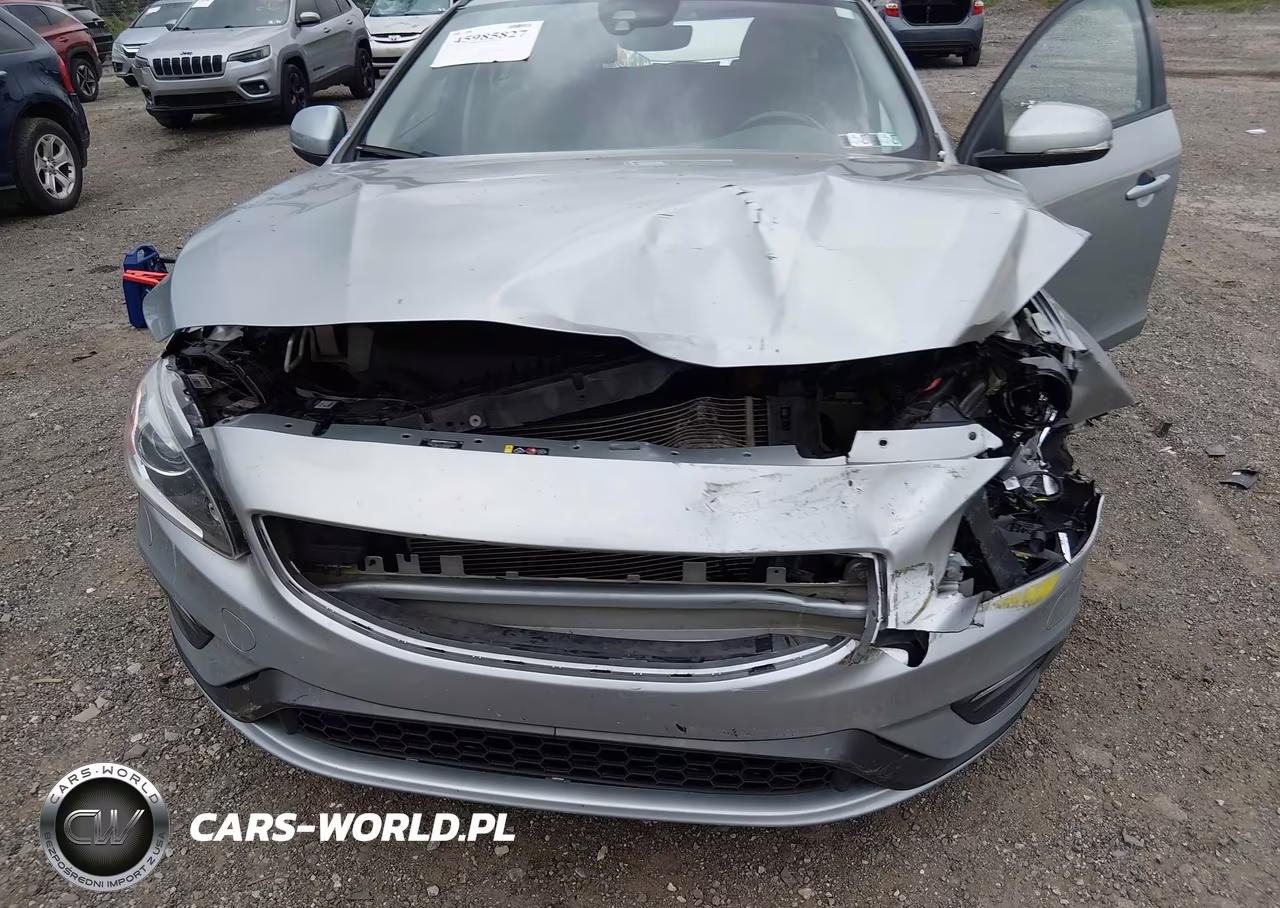2018 Volvo V60 T5 Dynamic VIN:YV140MSL9J2403247 - 17