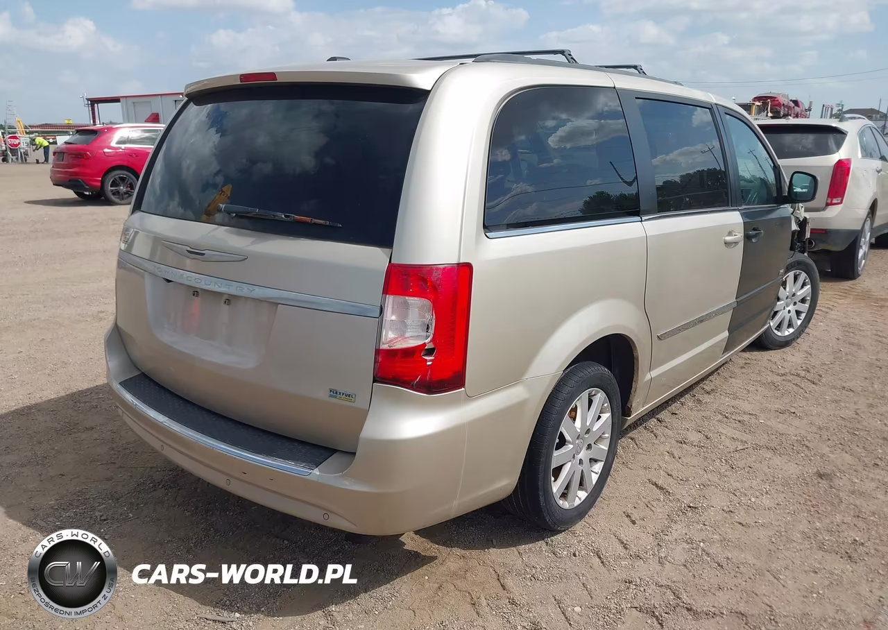 2013 Chrysler Town & Country Touring VIN:2C4RC1BG7DR554503 - 4