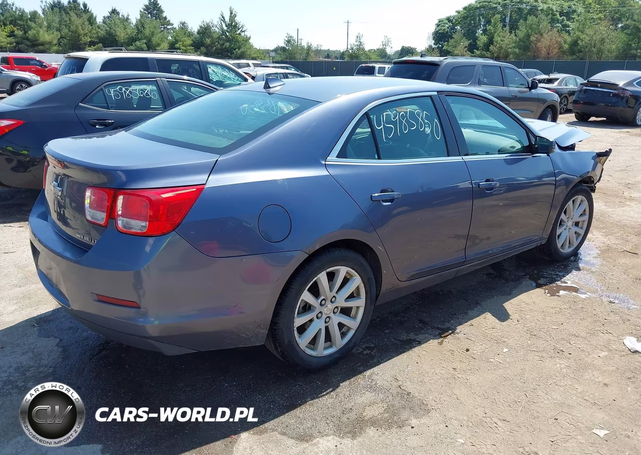 2013 Chevrolet Malibu 2Lt VIN:1G11E5SA4DF300113 - 4