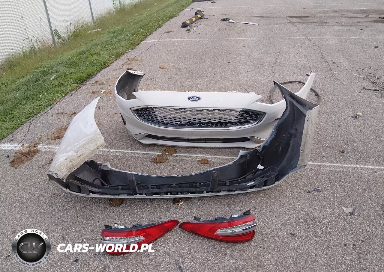 2020 Ford Fusion Titanium VIN:3FA6P0K93LR115817 - 12