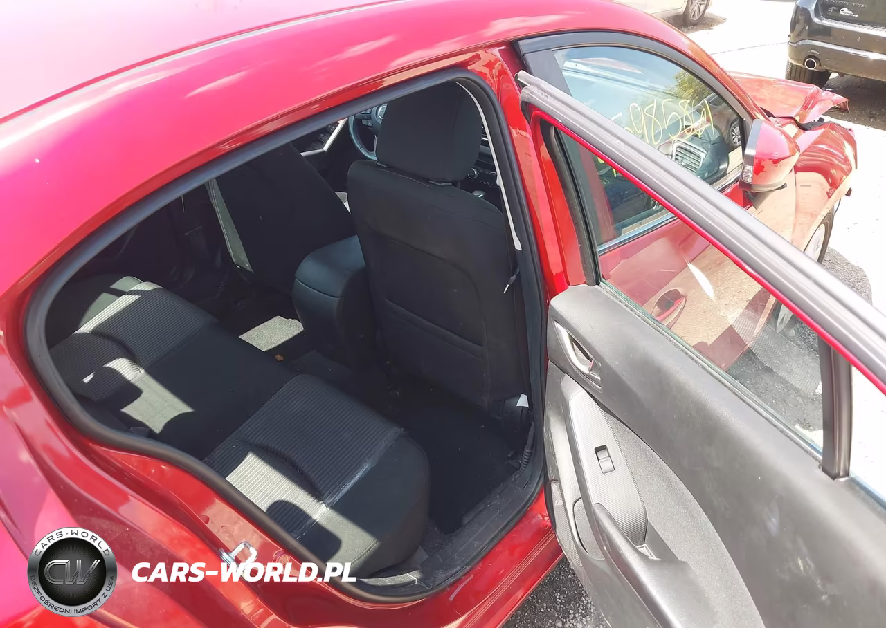 2014 Mazda Mazda3 I Touring VIN:JM1BM1V75E1111718 - 8