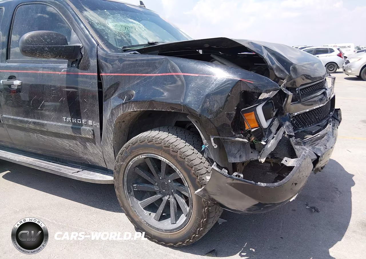 2011 Chevrolet Tahoe Ls VIN:1GNSCAE0XBR335920 - 18