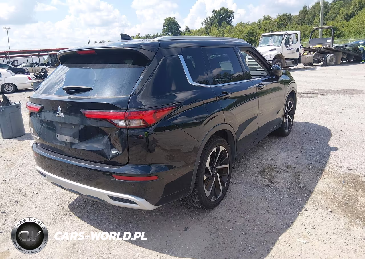 2023 Mitsubishi Outlander Sel 2.5 2Wd-Sel Black Edition 2Wd VIN:JA4J3VA81PZ021212 - 4