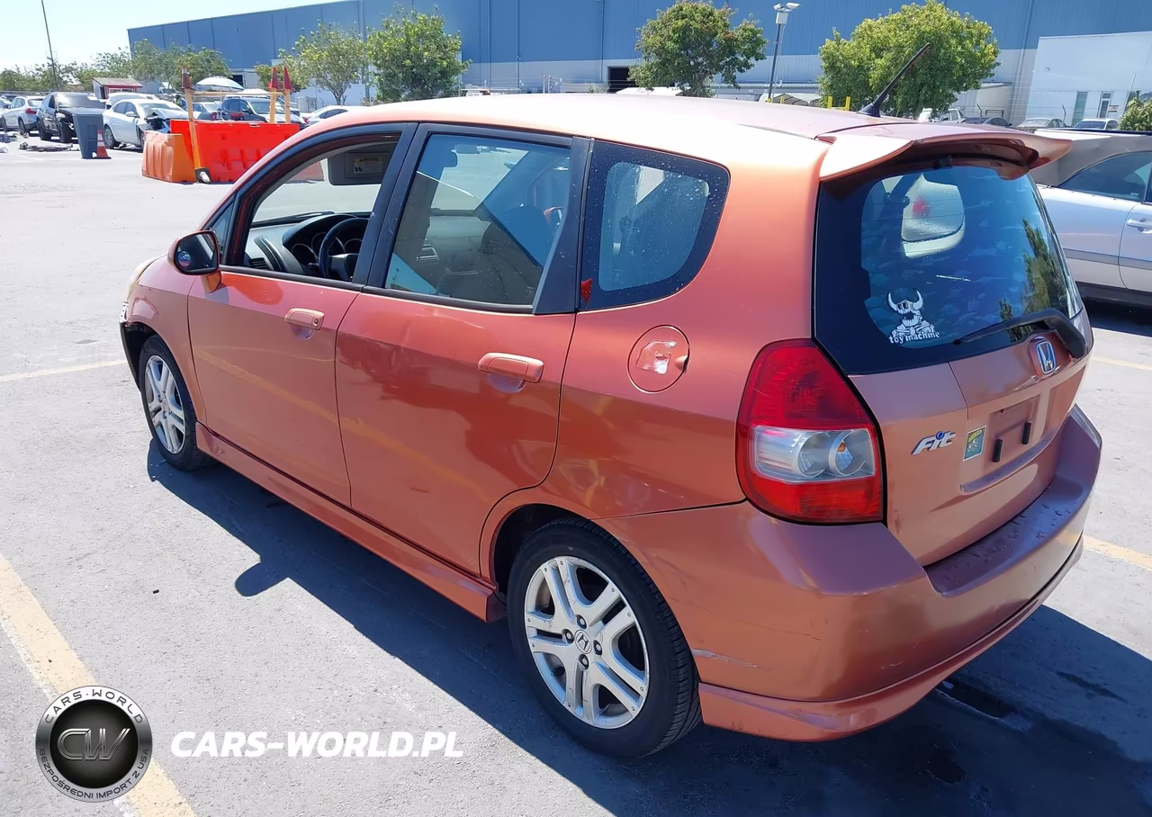 2007 Honda Fit Sport VIN:JHMGD38667S016987 - 3
