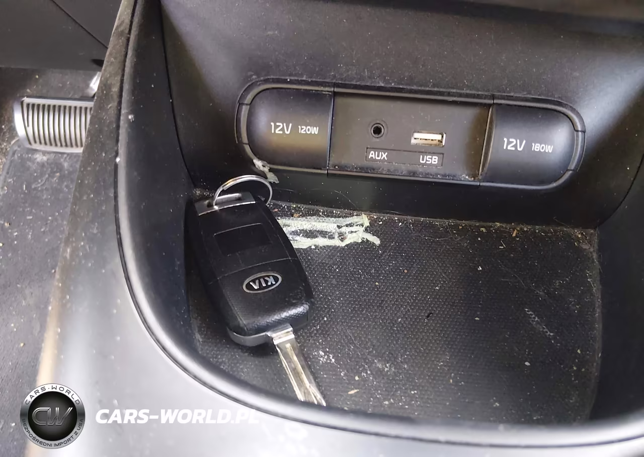 2015 Kia Soul VIN:KNDJN2A28F7797275 - 11