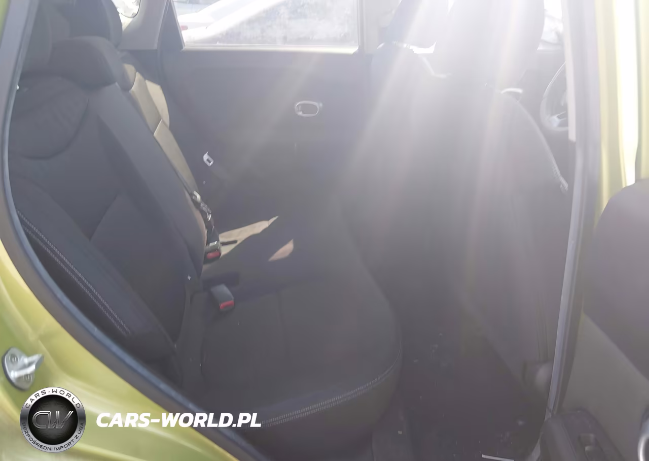 2015 Kia Soul VIN:KNDJN2A28F7797275 - 8