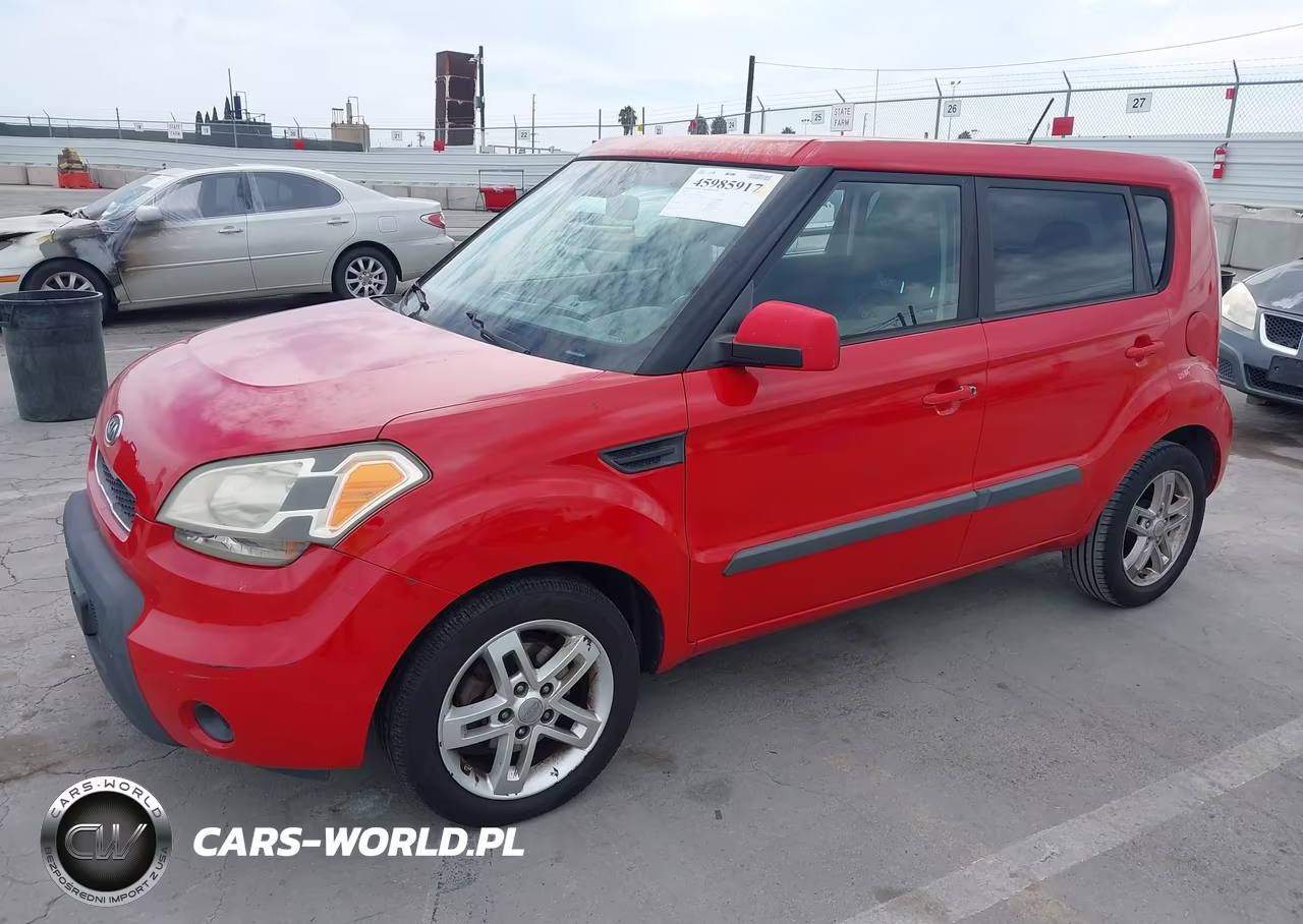 2011 Kia Soul + VIN:KNDJT2A20B7317665 - 2