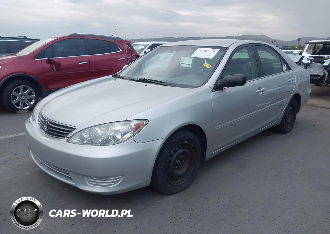 2005 Toyota Camry Le VIN:4T1BE32K75U557106 - 2