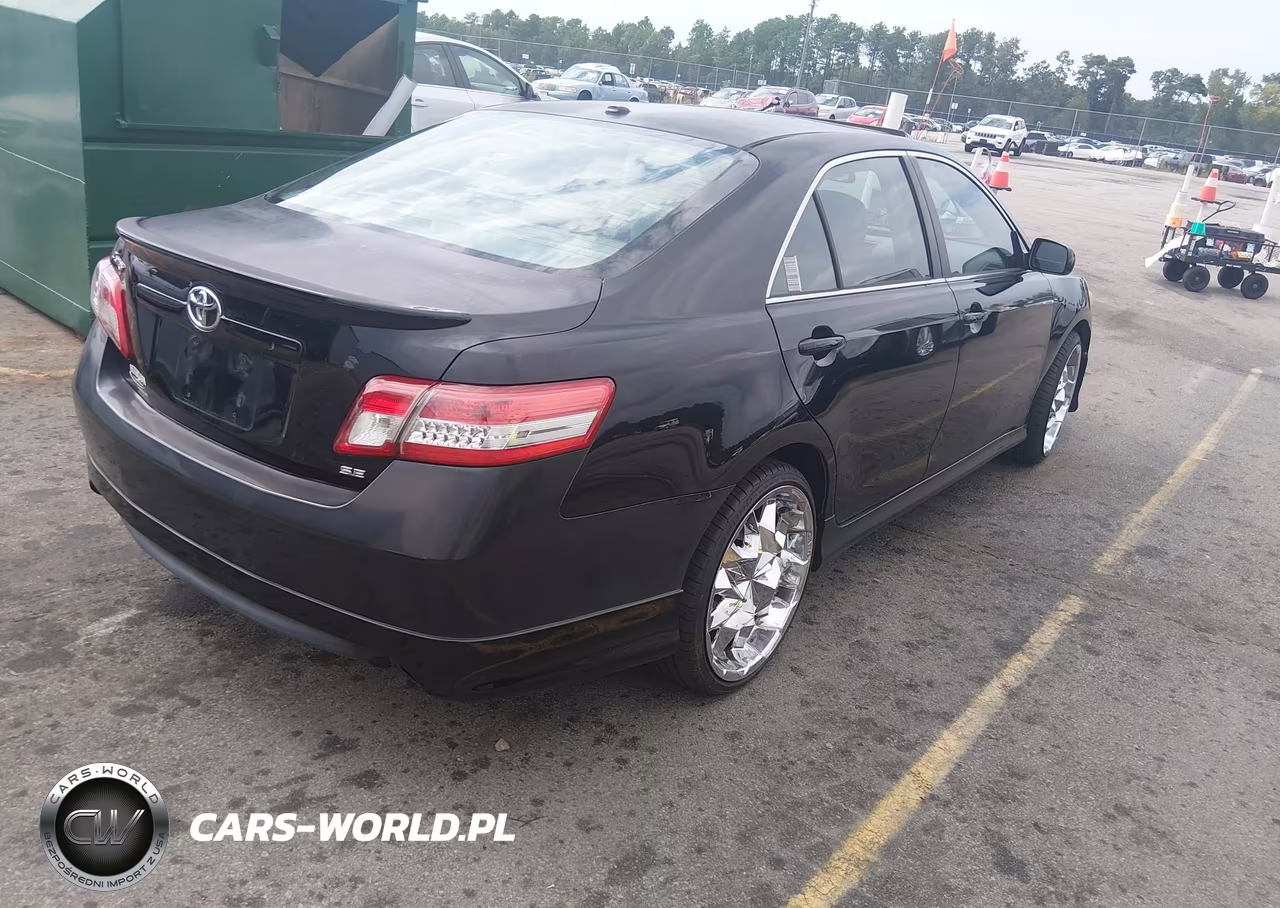 2011 Toyota Camry Se VIN:4T1BF3EKXBU736745 - 4