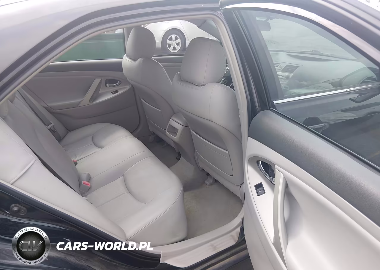 2011 Toyota Camry Se VIN:4T1BF3EKXBU736745 - 8