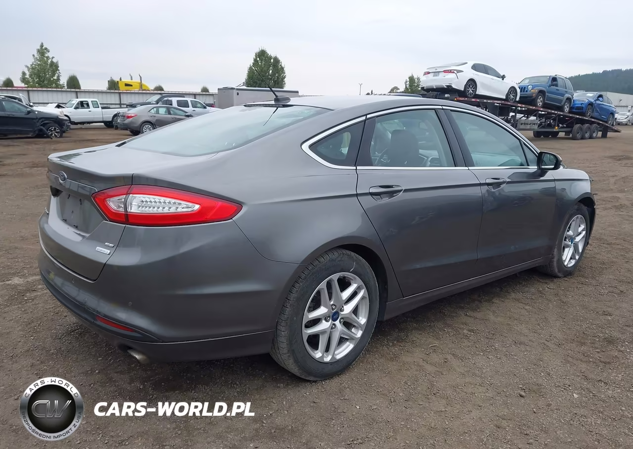 2013 Ford Fusion Se VIN:3FA6P0HR5DR185988 - 4