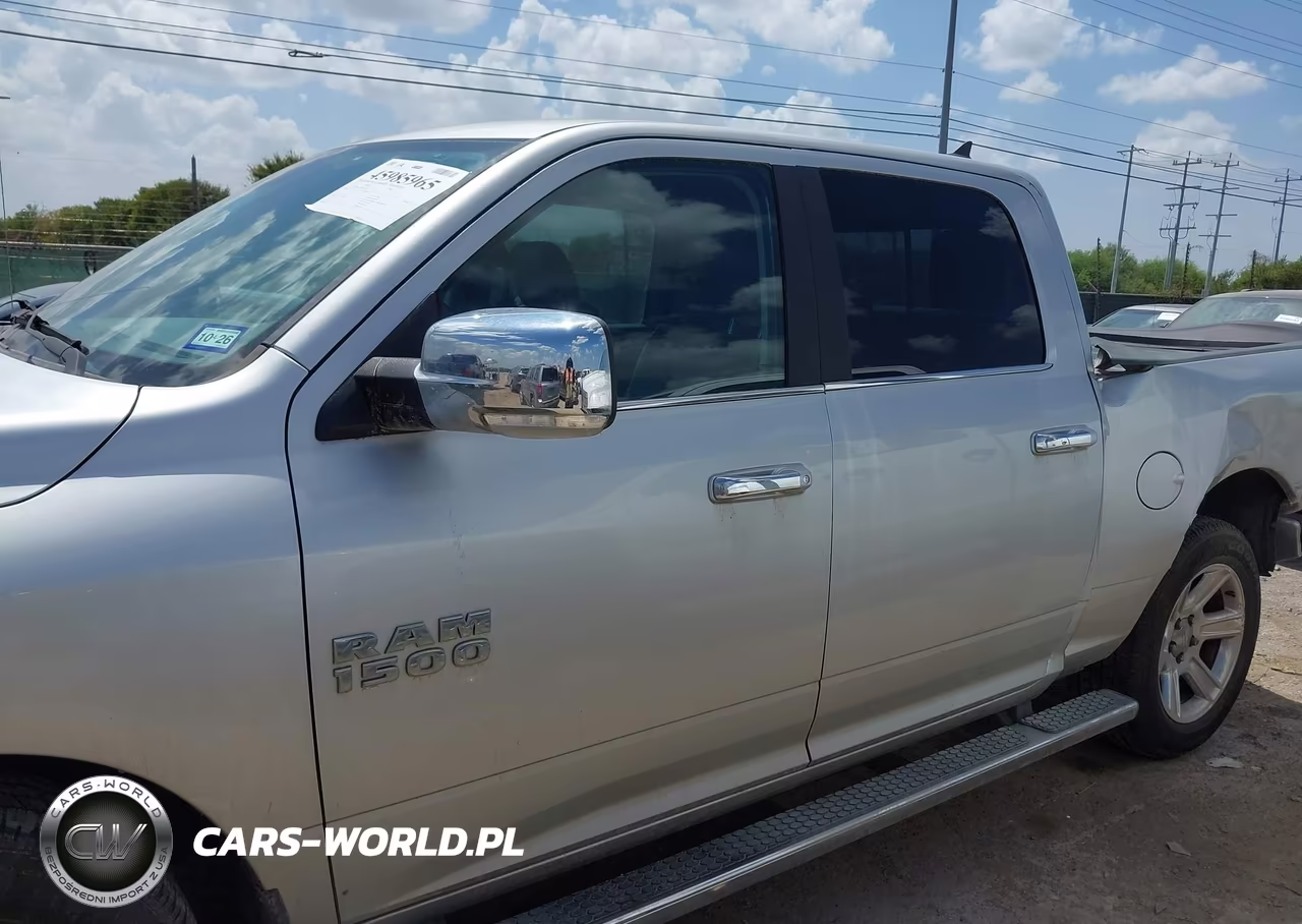 2017 Ram 1500 Lone Star Silver 4X2 5'7 Box VIN:1C6RR6LG8HS805504 - 14