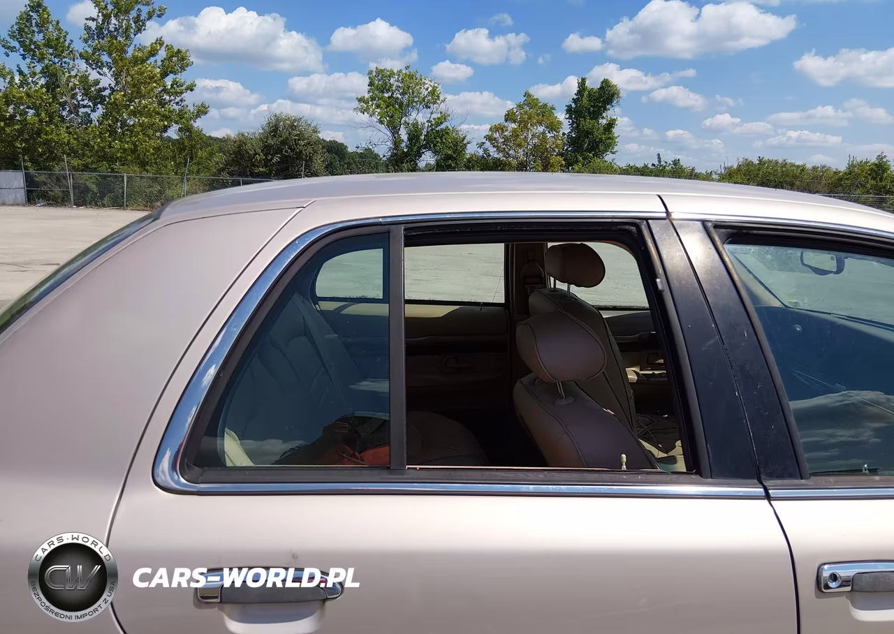 1998 Mercury Grand Marquis VIN:2MEFM75W7WX633429 - 6