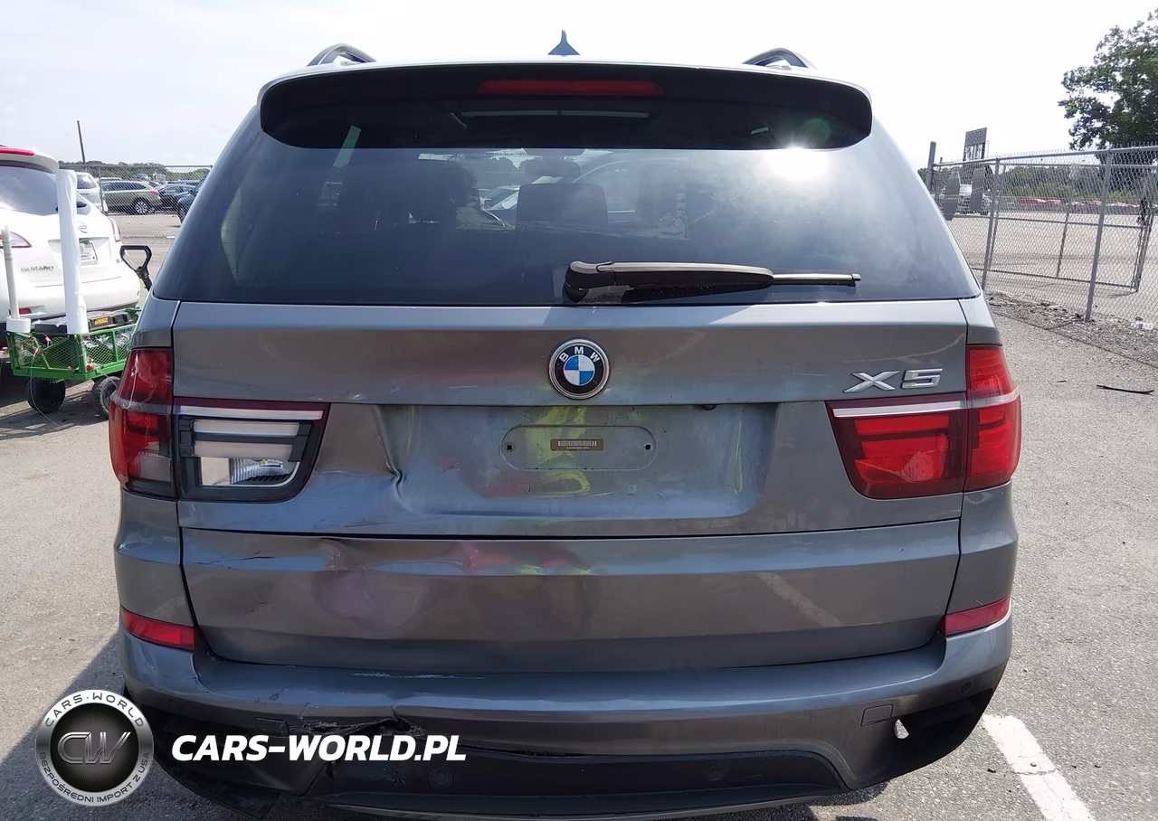 2013 BMW X5 xDrive50I VIN:5UXZV8C59D0C16905 - 16