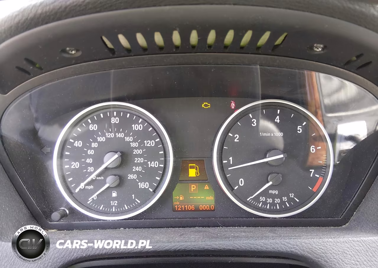 2013 BMW X5 xDrive50I VIN:5UXZV8C59D0C16905 - 7