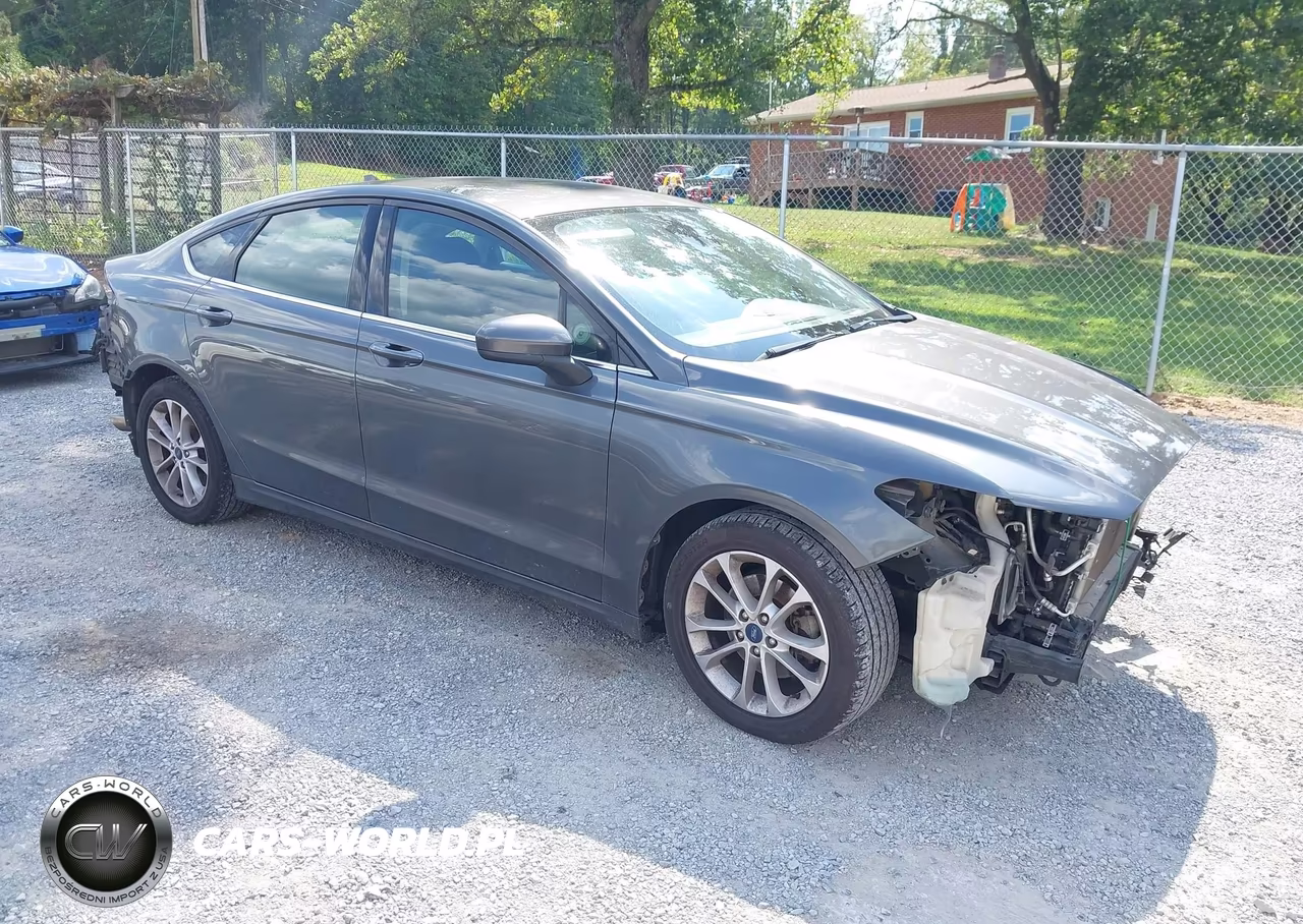 2020 Ford Fusion Se