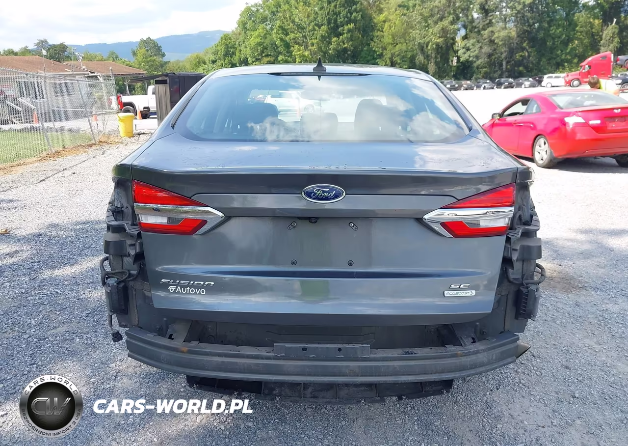 2020 Ford Fusion Se VIN:3FA6P0HD0LR155915 - 17