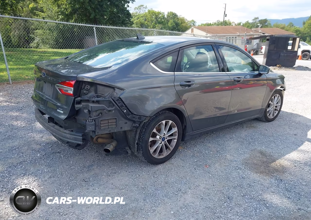 2020 Ford Fusion Se VIN:3FA6P0HD0LR155915 - 4