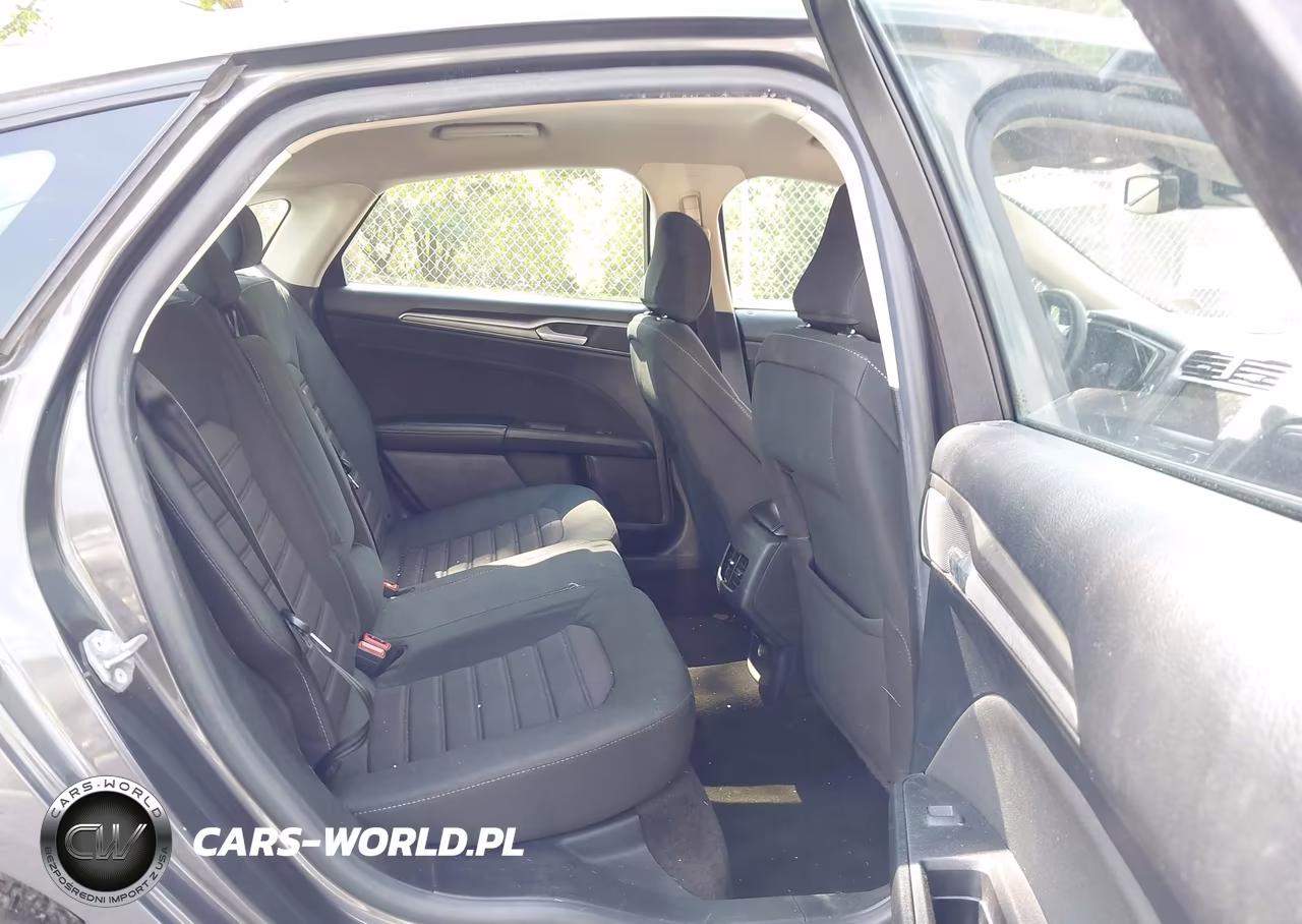 2020 Ford Fusion Se VIN:3FA6P0HD0LR155915 - 8