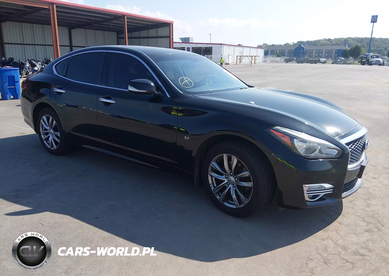 2015 Infiniti Q70 3.7X VIN:JN1BY1ARXFM560925 - 1