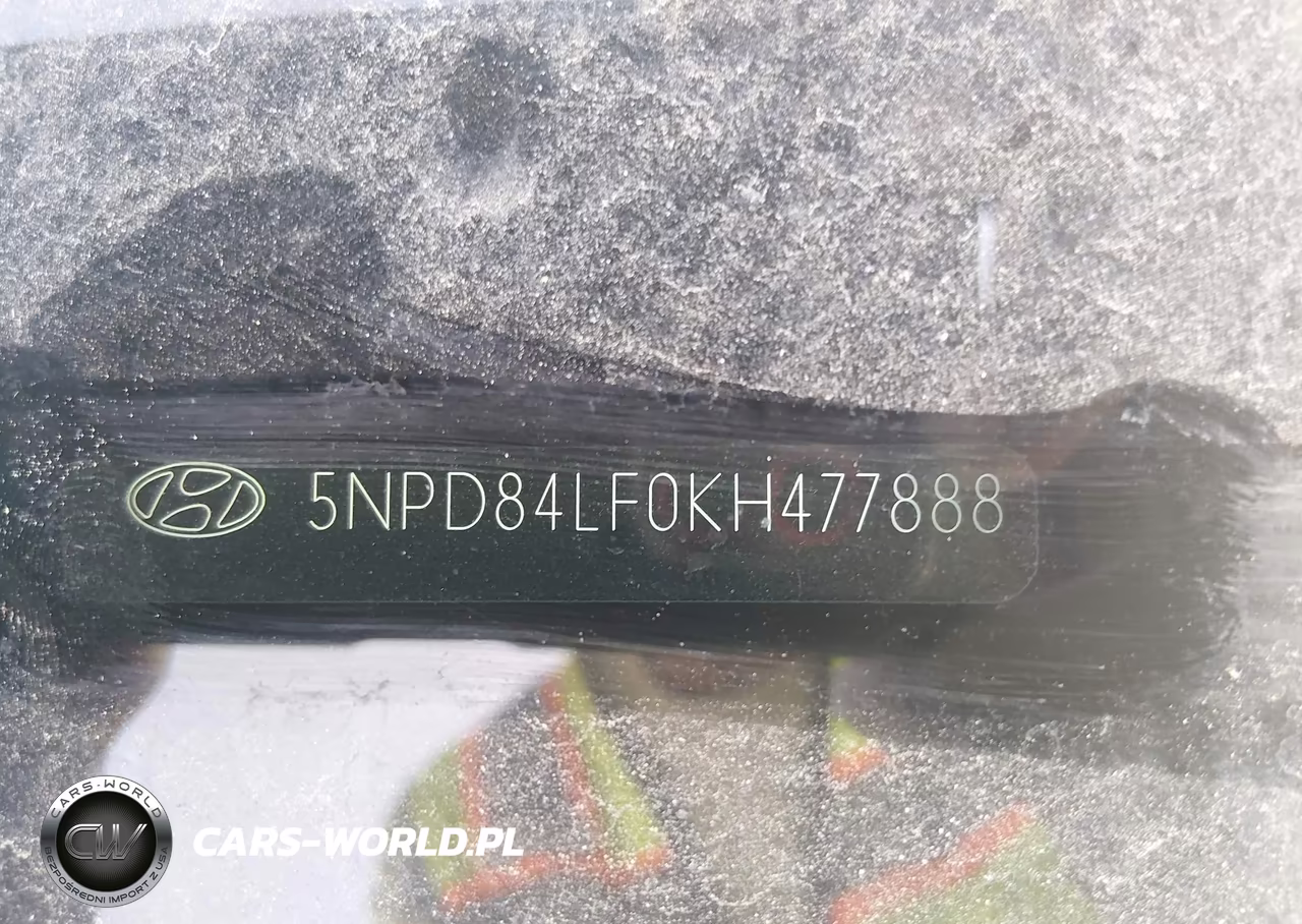 2019 Hyundai Elantra Value Edition VIN:5NPD84LF0KH477888 - 9