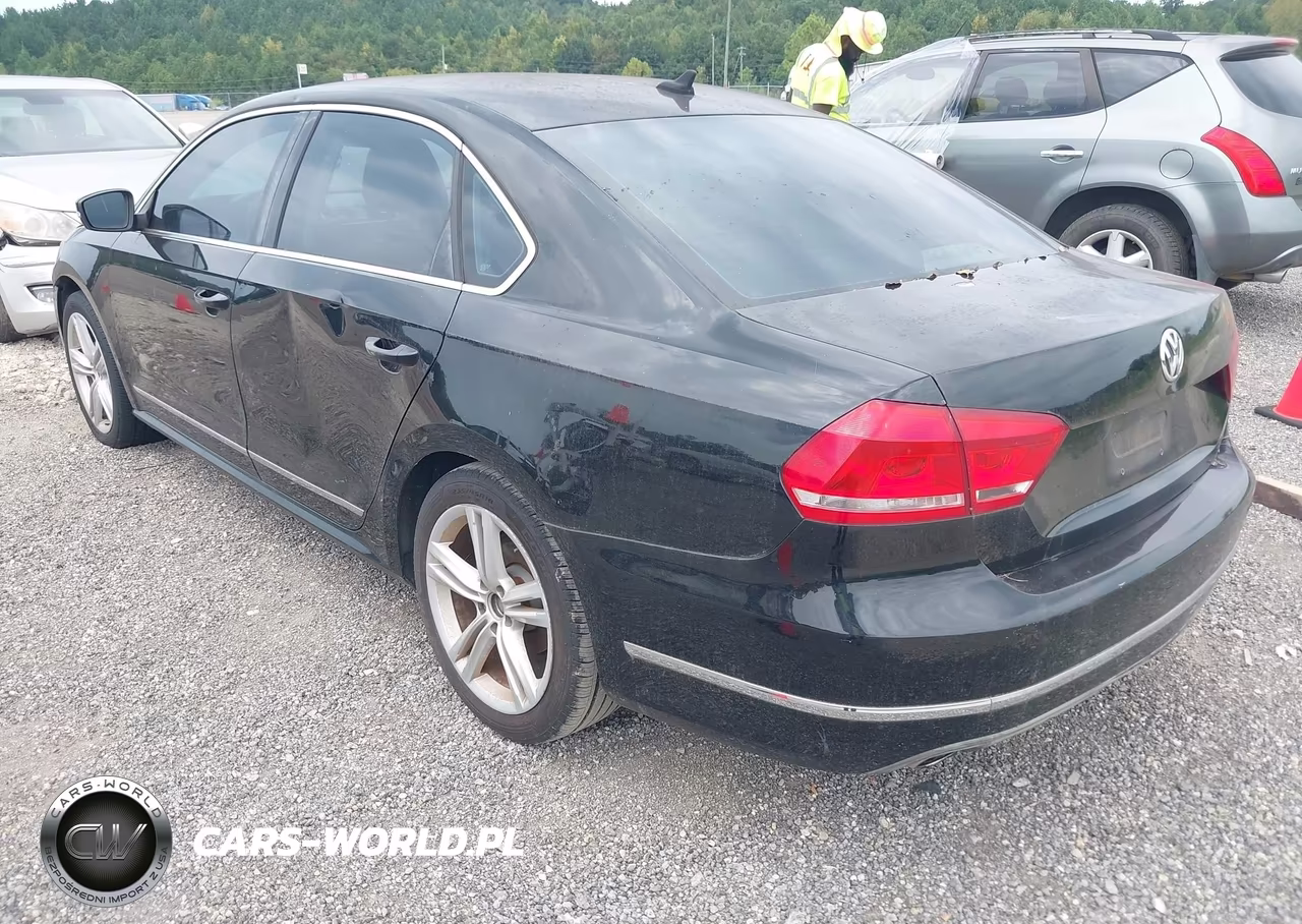 2013 Volkswagen Passat 2.0L Tdi Sel Premium VIN:1VWCN7A3XDC012481 - 3