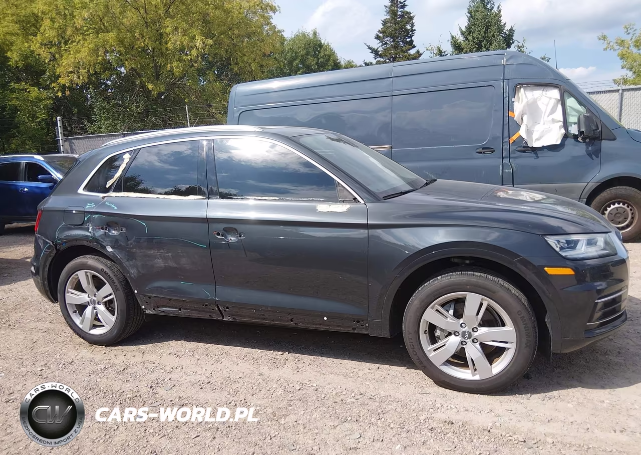2019 Audi Q5 45 Premium VIN:WA1BNAFY5K2081804 - 14