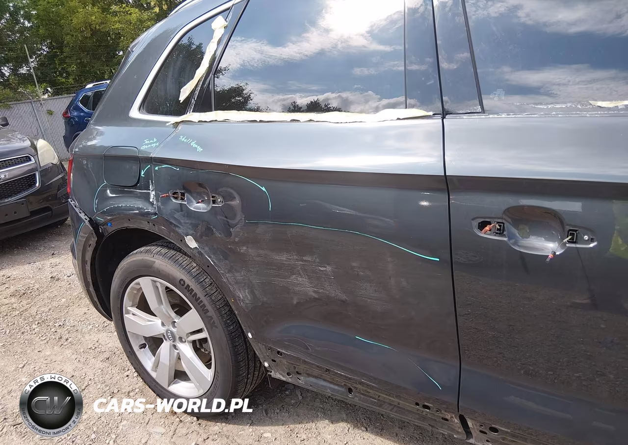 2019 Audi Q5 45 Premium VIN:WA1BNAFY5K2081804 - 18
