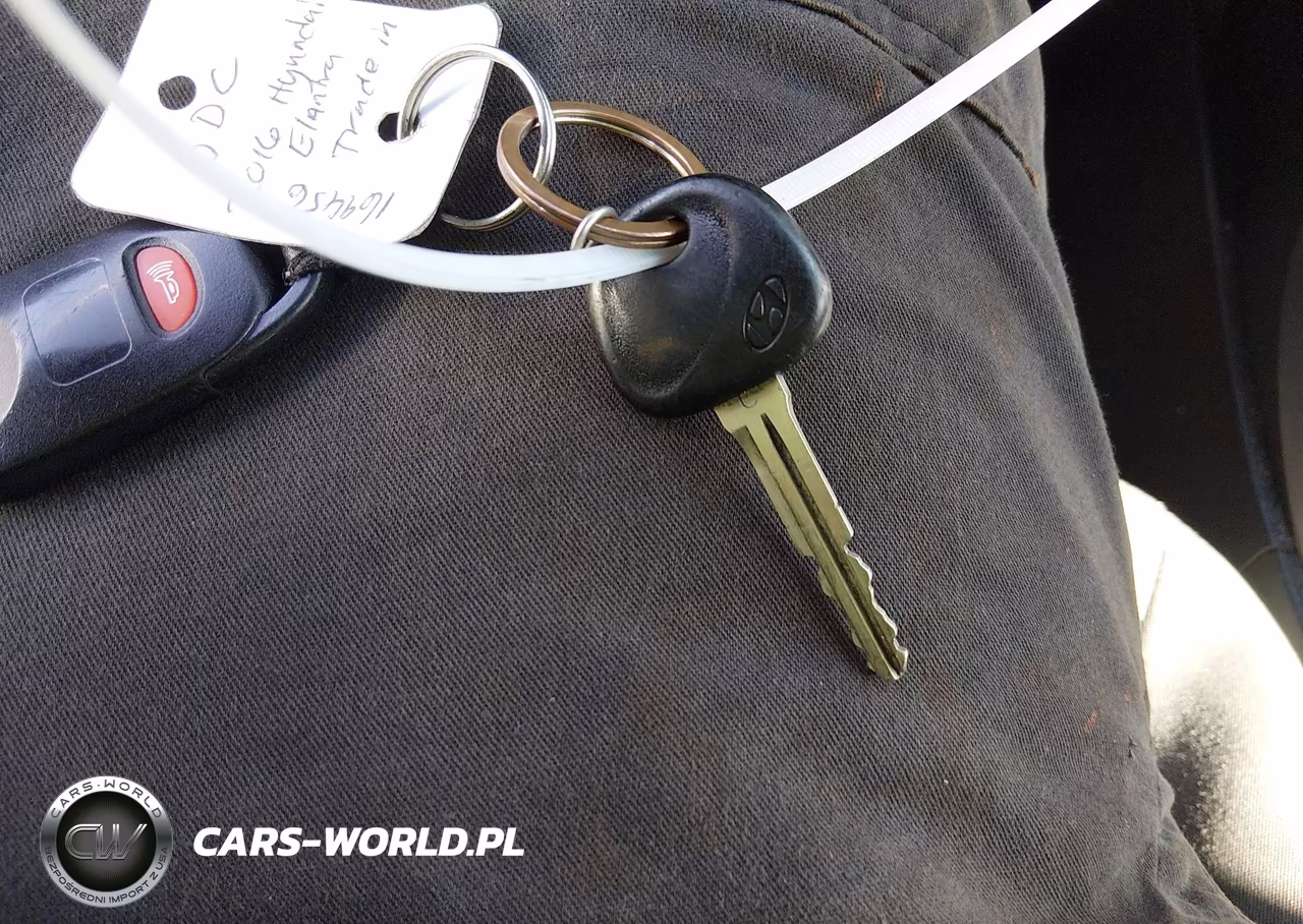2016 Hyundai Elantra Se VIN:5NPDH4AE1GH752475 - 11