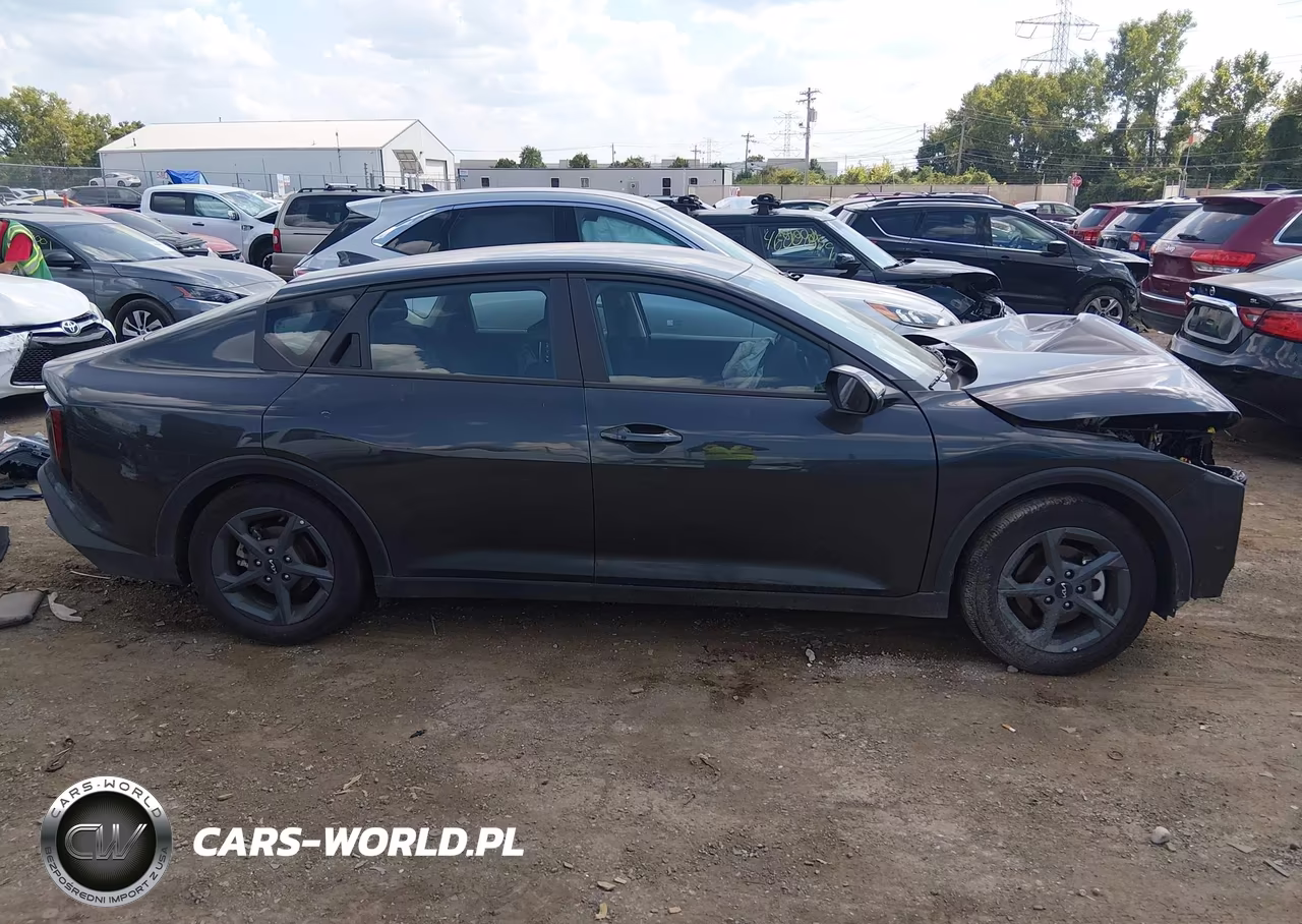 2026 Kia K4 Lxs VIN:3KPFT4DE7TE286200 - 14
