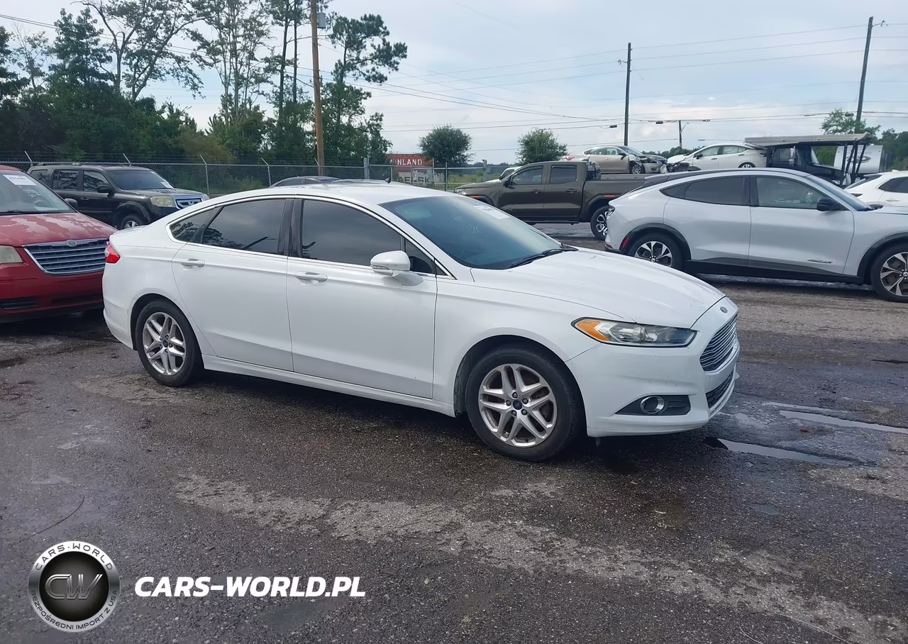 2013 Ford Fusion Se – zdjęcie 1 z 11