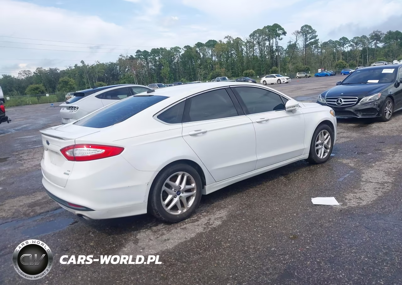 2013 Ford Fusion Se VIN:3FA6P0HR3DR347911 - 4