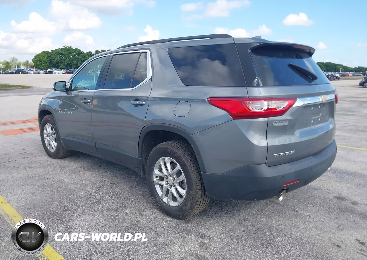 2019 Chevrolet Traverse Lt VIN:1GNERGKW4KJ256474 - 3
